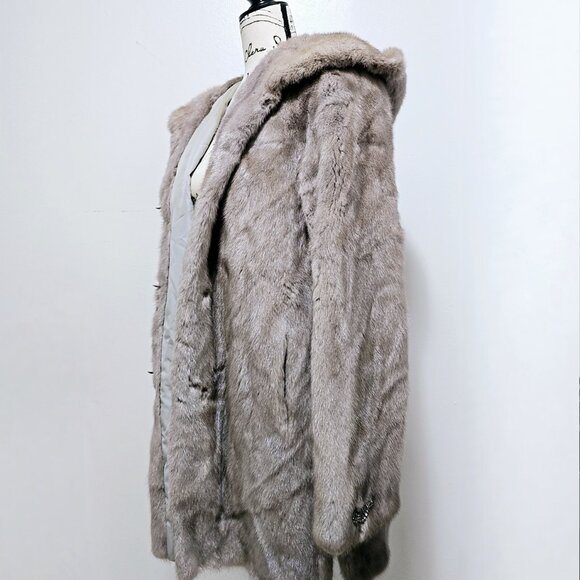 Saga Sapphire Silver Blue Iris Cerulean Grey MINK Coat Jacket Stroller No Fox - Picture 4 of 9